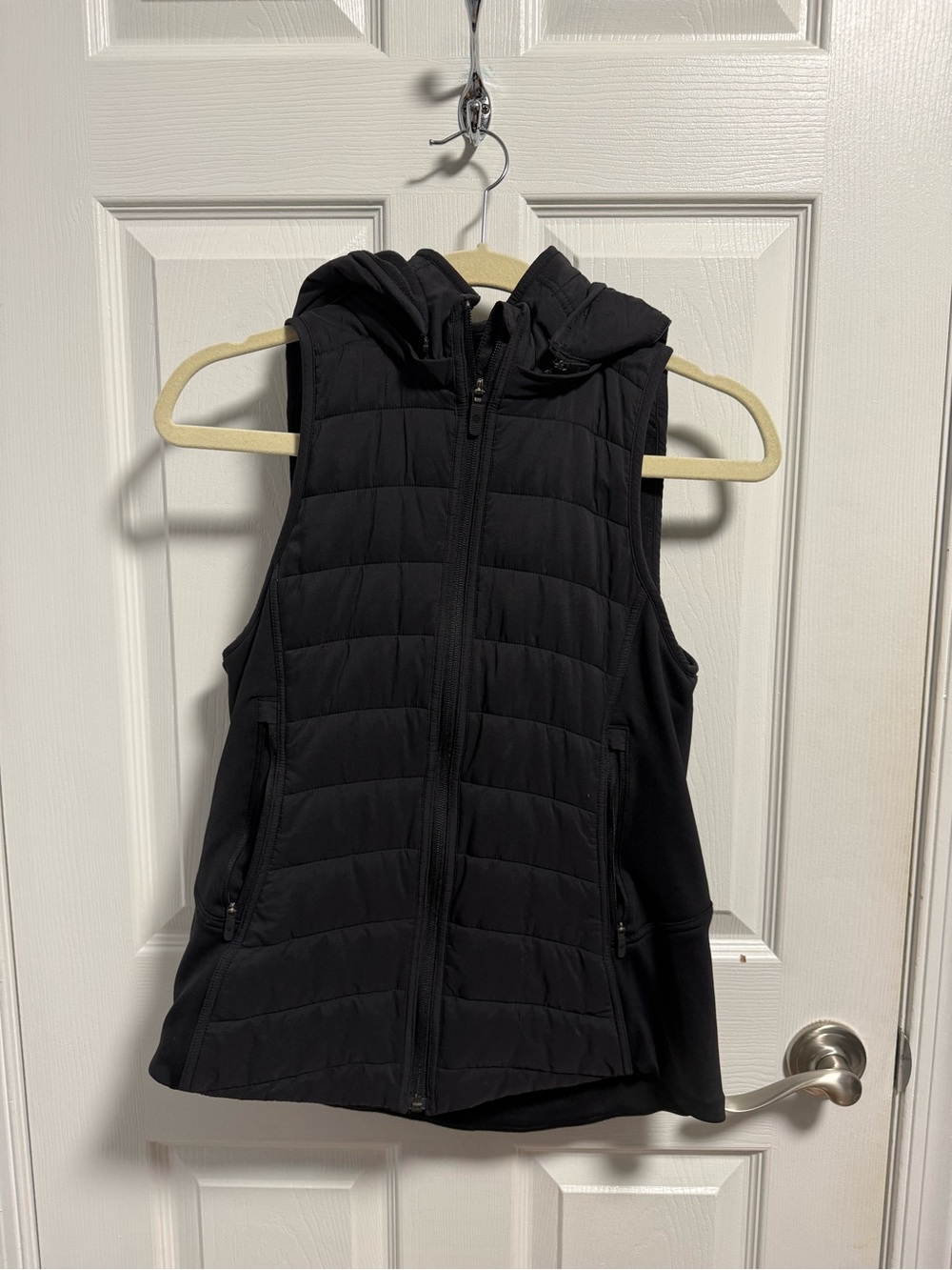 Women’s Lululemon Black Quilted Hooded Vest Jacket